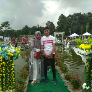 eka aprilia profile icon