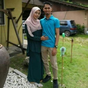 Nur Azie Muda profile icon