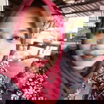 Putri Solehah profile icon