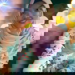 Nining Hardiyanti profile icon