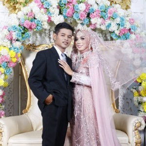 NirmalLa Sari Devi profile icon