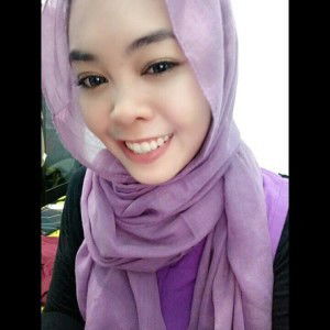 Tria Putri Febriant profile icon