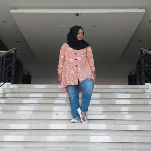 zulpi ratnasari profile icon