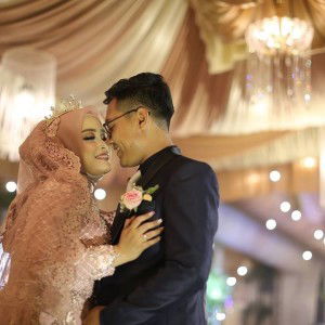 Agustina Rahayu profile icon