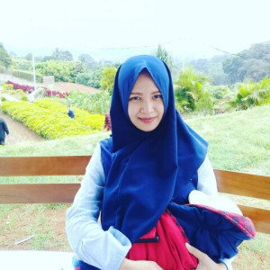 puji lestari profile icon