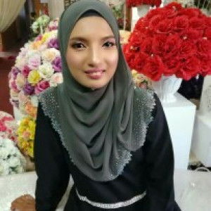 SITI NUR FATIMAH profile icon