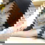 Nadya Annica profile icon