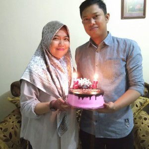 Erni Veromika profile icon