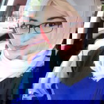 ria arestya andini profile icon