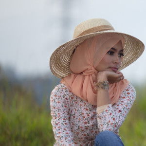 tiqfi evita putri profile icon