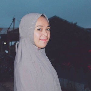 Fitriani Hamid profile icon