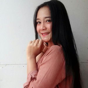 fuja juniarti profile icon