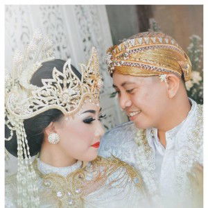 Dwi Setia Ningrum profile icon