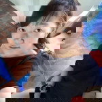 Quach Phuong profile icon