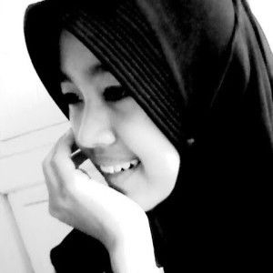 Enik Rusnani profile icon