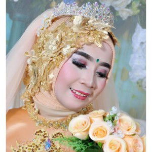 Selvi Indah Hairani profile icon