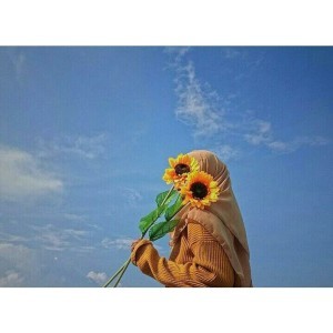 Rya Agustine profile icon