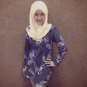 Fitriana Khoiroti profile icon