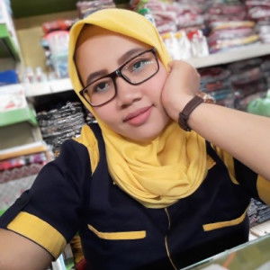 Fitria Widiastuti profile icon