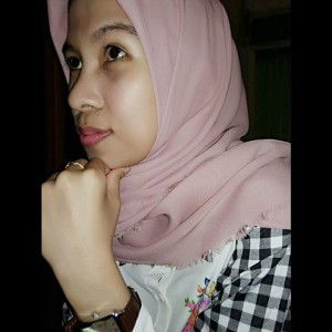 Ery Noveria profile icon