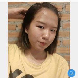 ศรี พลอย. profile icon