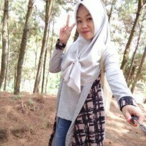 Nadia Andriani profile icon