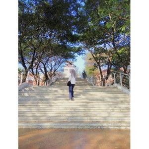 ika pratiwi profile icon