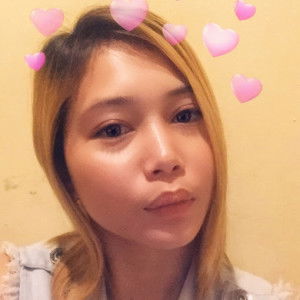 Cat de Luna profile icon