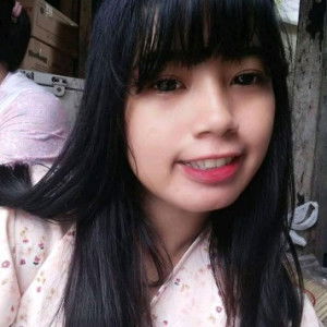Putri Viona profile icon