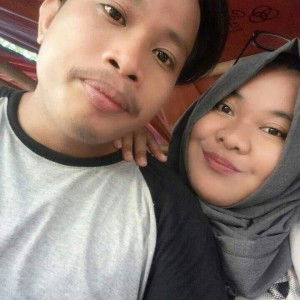 ERnie Susanti profile icon