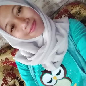 Tria Wati profile icon