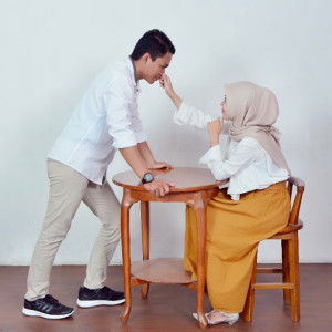 Eva Muzdalifah profile icon