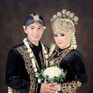 Siti Mahmudah profile icon