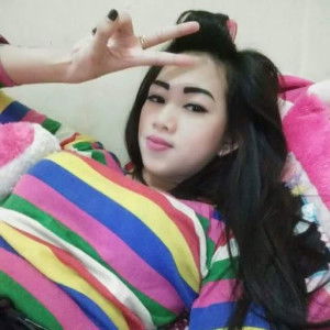 Ela Nur Hazati profile icon