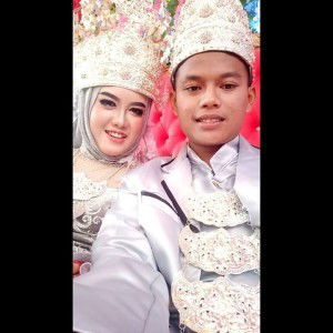 Ika Wahyuni profile icon