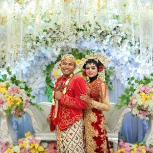 Sri Sintia profile icon