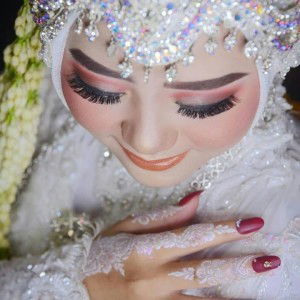 Ayu Setianingsih profile icon