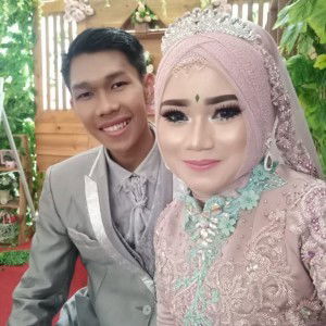 Srianti profile icon