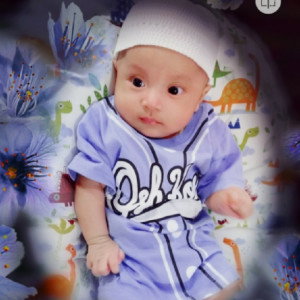 Nur Ayni Mardhotillah profile icon