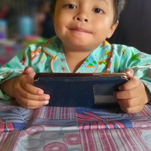 Della Thesar Rahmadhani profile icon