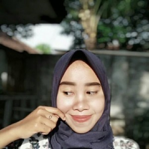 Wulan Ageng Pratiwi profile icon