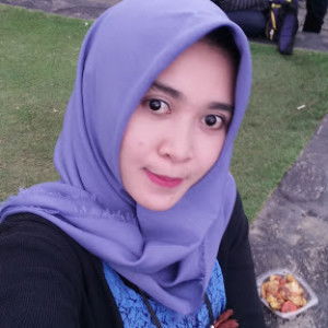 ria kurniawati profile icon