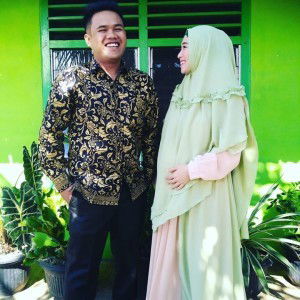 Indah Aprilia Darmawan profile icon