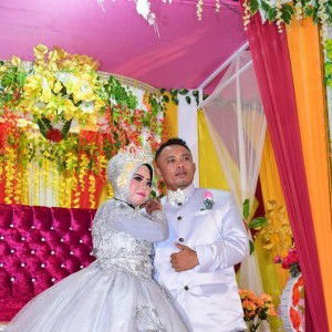 Salmiyati Paune profile icon