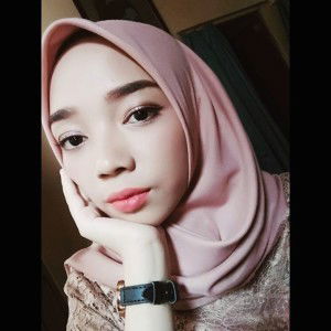 Lara Ayu profile icon