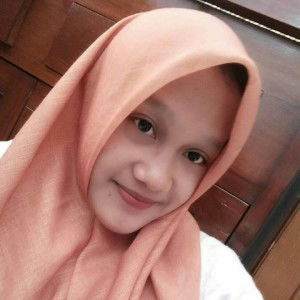 Selly YuniraTera profile icon