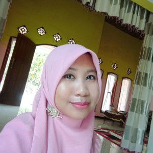 Dewi Wahyuni profile icon