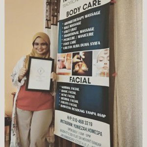 Nurul Izzah profile icon