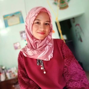 Faizah Fay profile icon