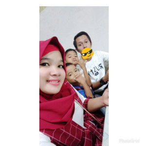 Novita Sari profile icon